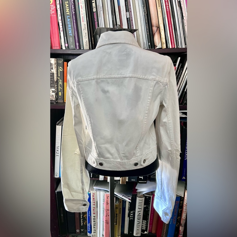 Vintage Abercrombie & Fitch distressed White Denim Jacket - Button-Front - Picture 4 of 7